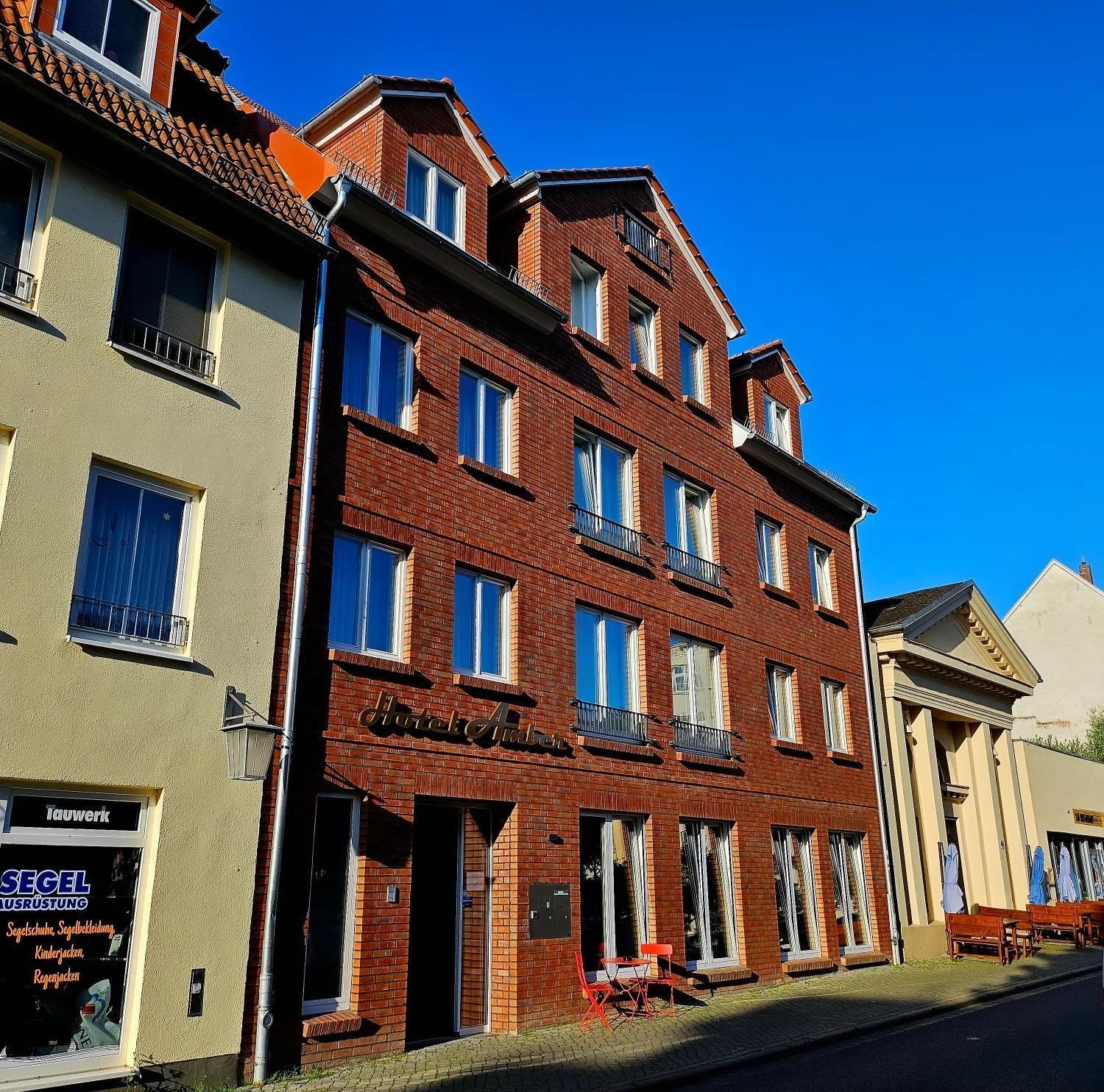 Hotel Amber Altstadt Щралзунд Екстериор снимка