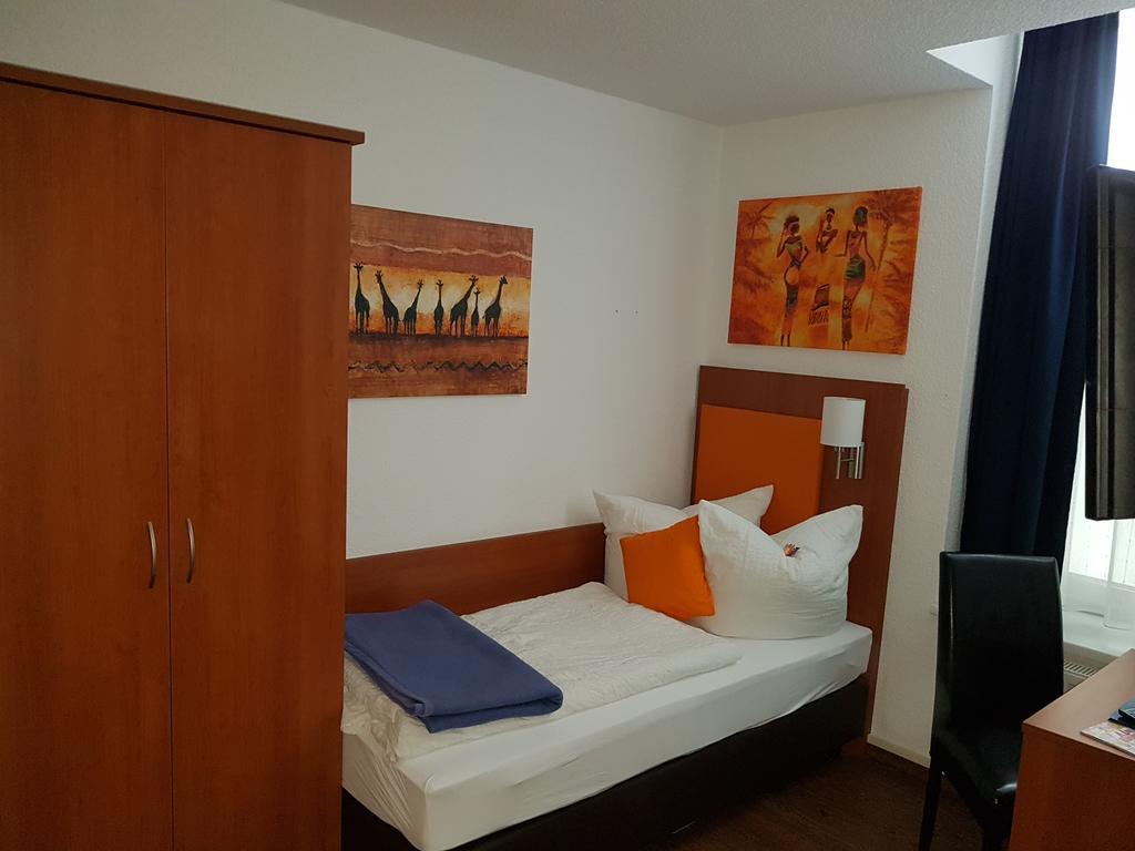 Hotel Amber Altstadt Щралзунд Екстериор снимка