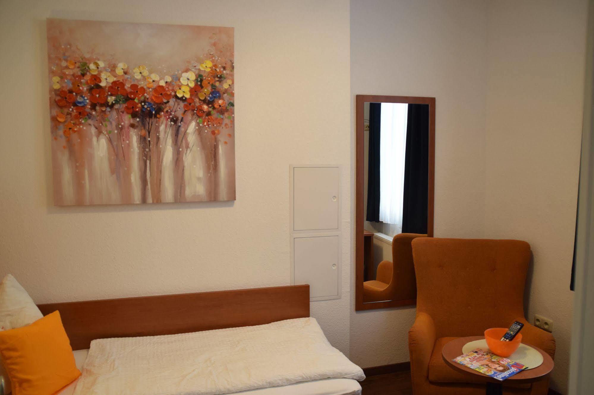 Hotel Amber Altstadt Щралзунд Екстериор снимка